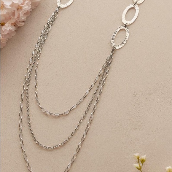 Silpada Layered Sterling Silver Necklace N1720
Silpada vintage 32” inches - Picture 2 of 7